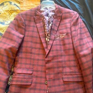 Mens Warehouse collection Paisley and Gray blazer.